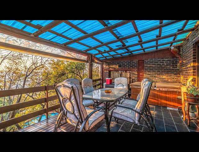 4 BEDROOM HOUSE FOR SALE IN GLENVISTA
